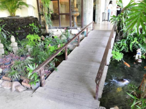 Opposite the Train Station ChiangMai Supanich Condo